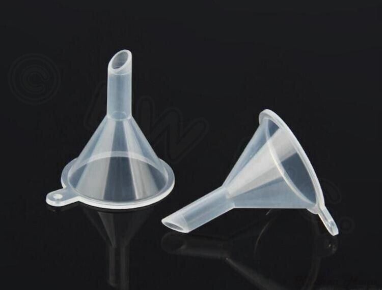 10pcs Small Plastic For Perfume Diffuser Bottle Mini Liquid Oil Funnels Lab US