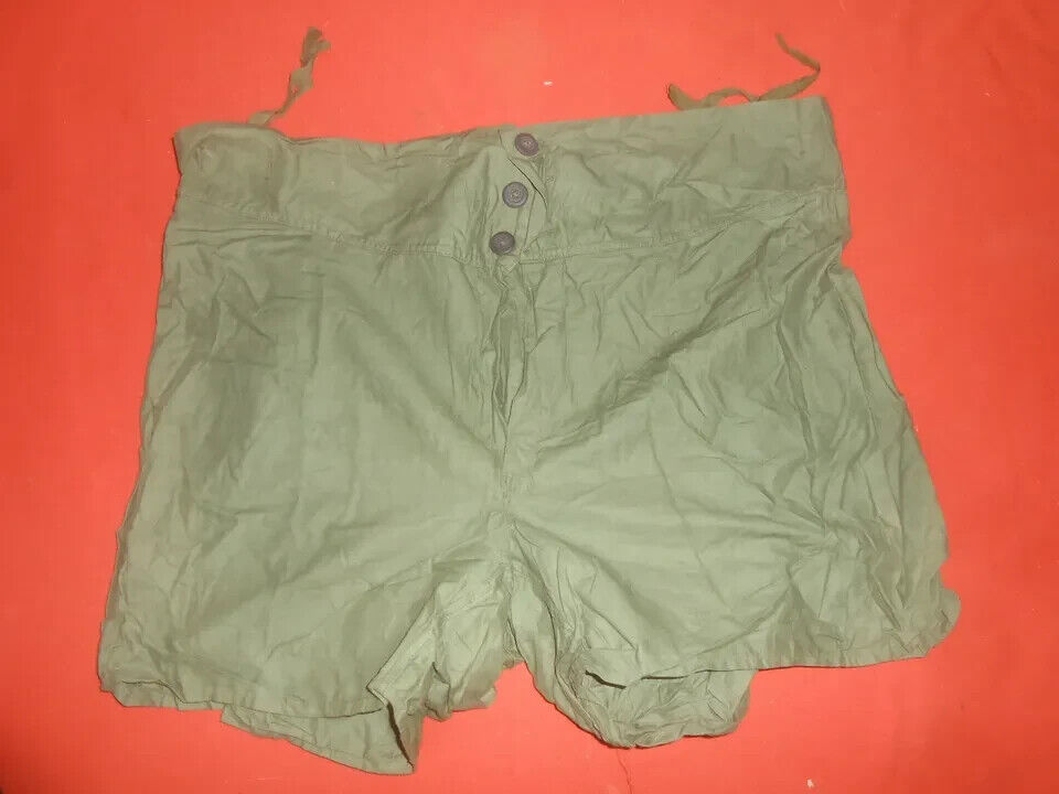 G.BRITAIN ARMY : WWII 1945 - UNDERPANTS SHORTS or BOXER MILITARIA