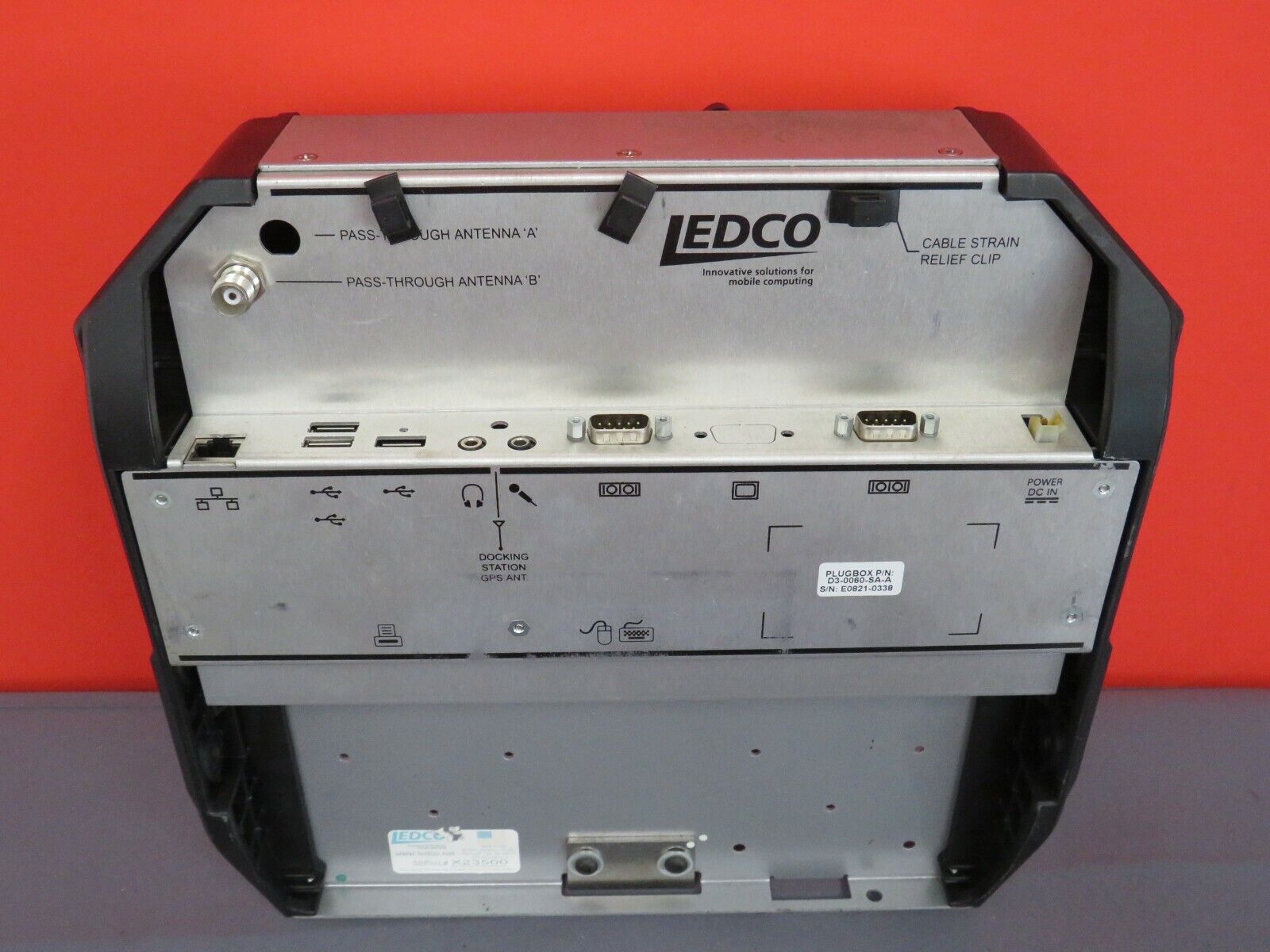 LEDCO D3-0060-SA-A DOCKING STATION PANASONIC TOUGHBOOKS CF30 CF31