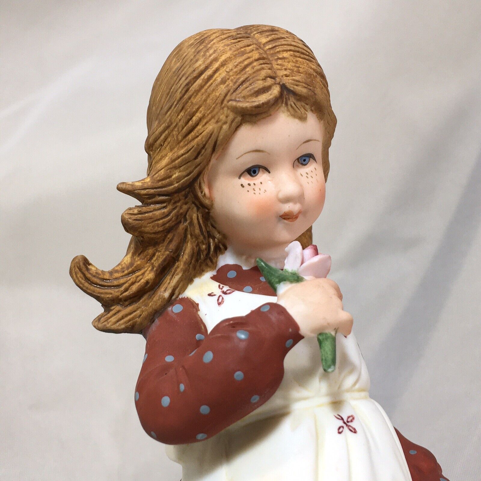 8” Vintage Holly Hobbie Figurine, Porcelain, HHF-3, 70’s, Japan, Collectible❤️