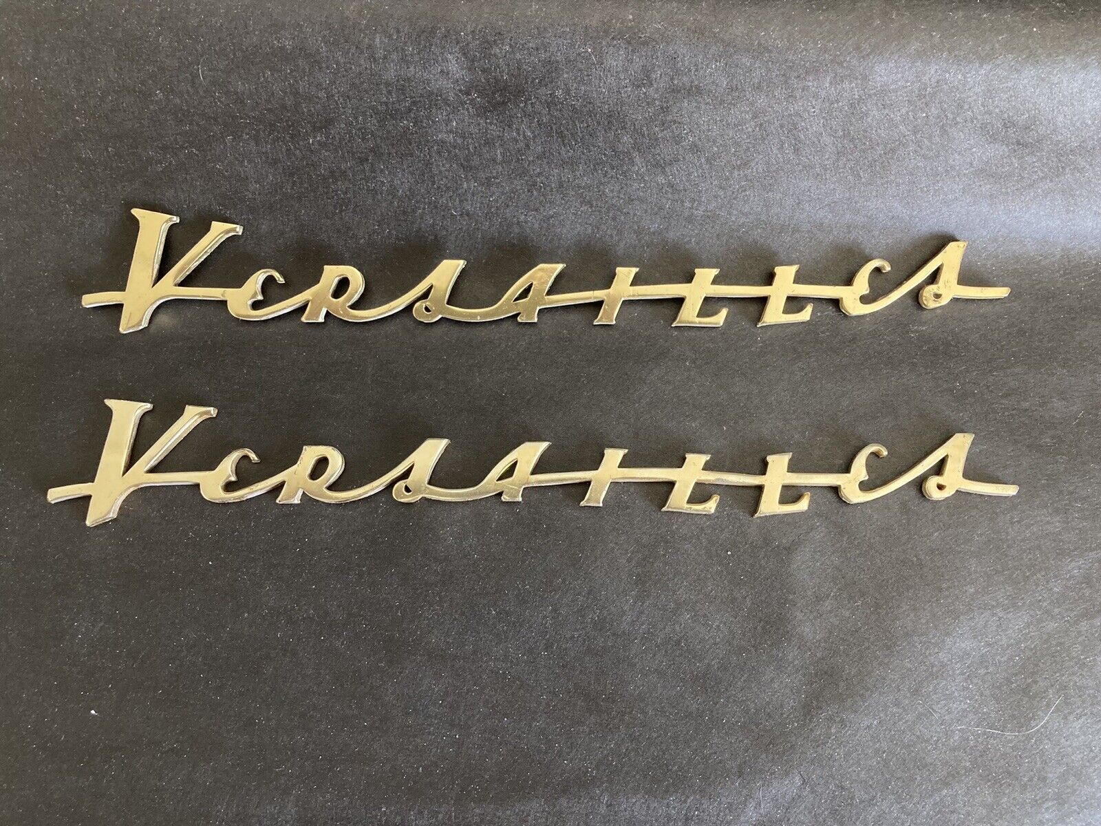 Simca Vedette Versailles V8 Gold Brass Nameplate Emblem Fender Pair 1954-1957