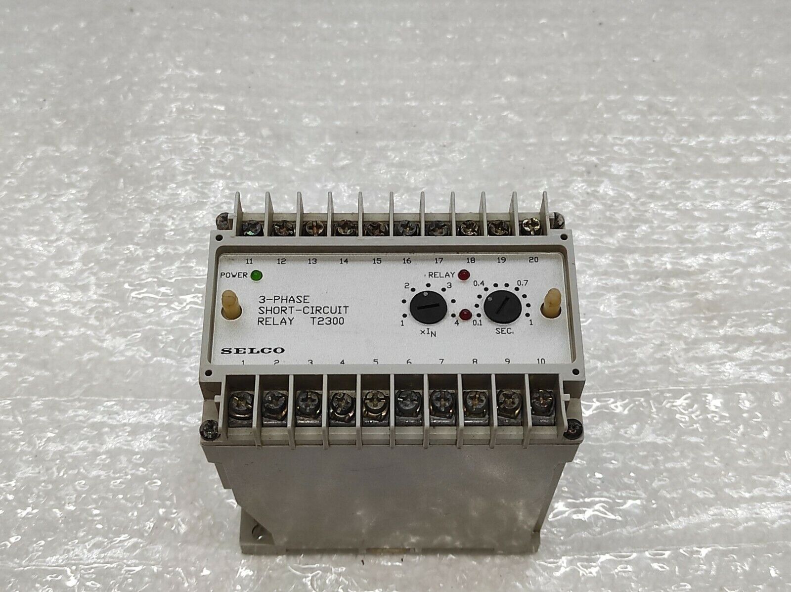 Selco T2300 3-Phase Short-Circuit Relay T2300-01 440 VAC
