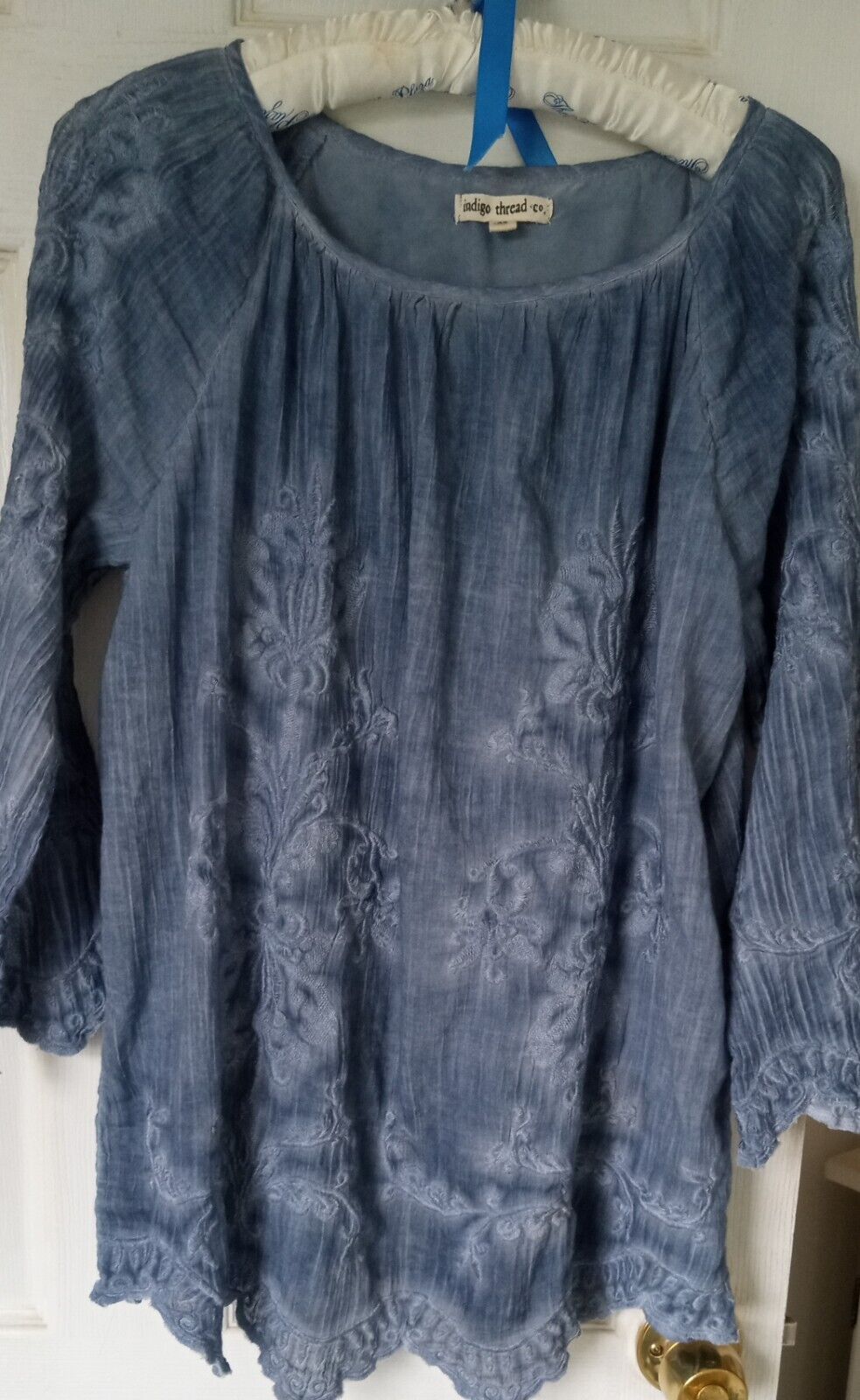  Indigo Thread Co Blue Embroidered Flower Blouse Size XS/S