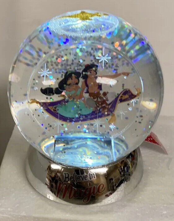 4.5”Disney Snow Globe Aladdin Magic Carpet Ride Dept 56 Water Dazzler Genie Lamp