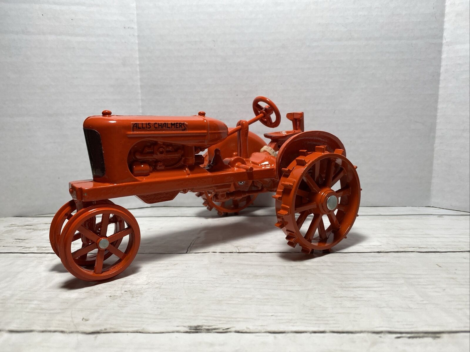 Allis Chalmers WC Tractor NF 1/16 Die Cast Scale Models