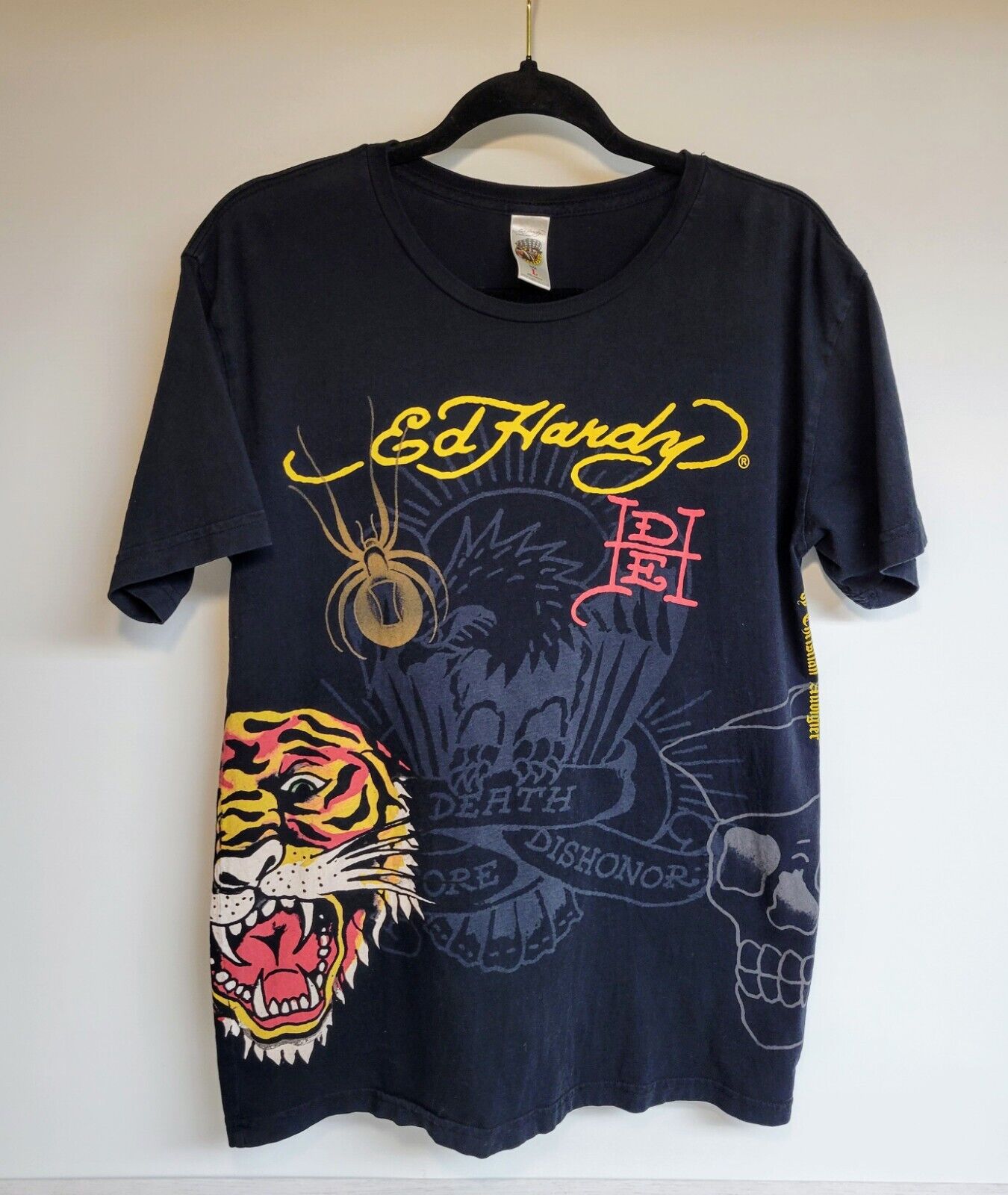Vintage Ed Hardy T-Shirt Men\'s Size Large Black Double Sided Graphic USA Made 