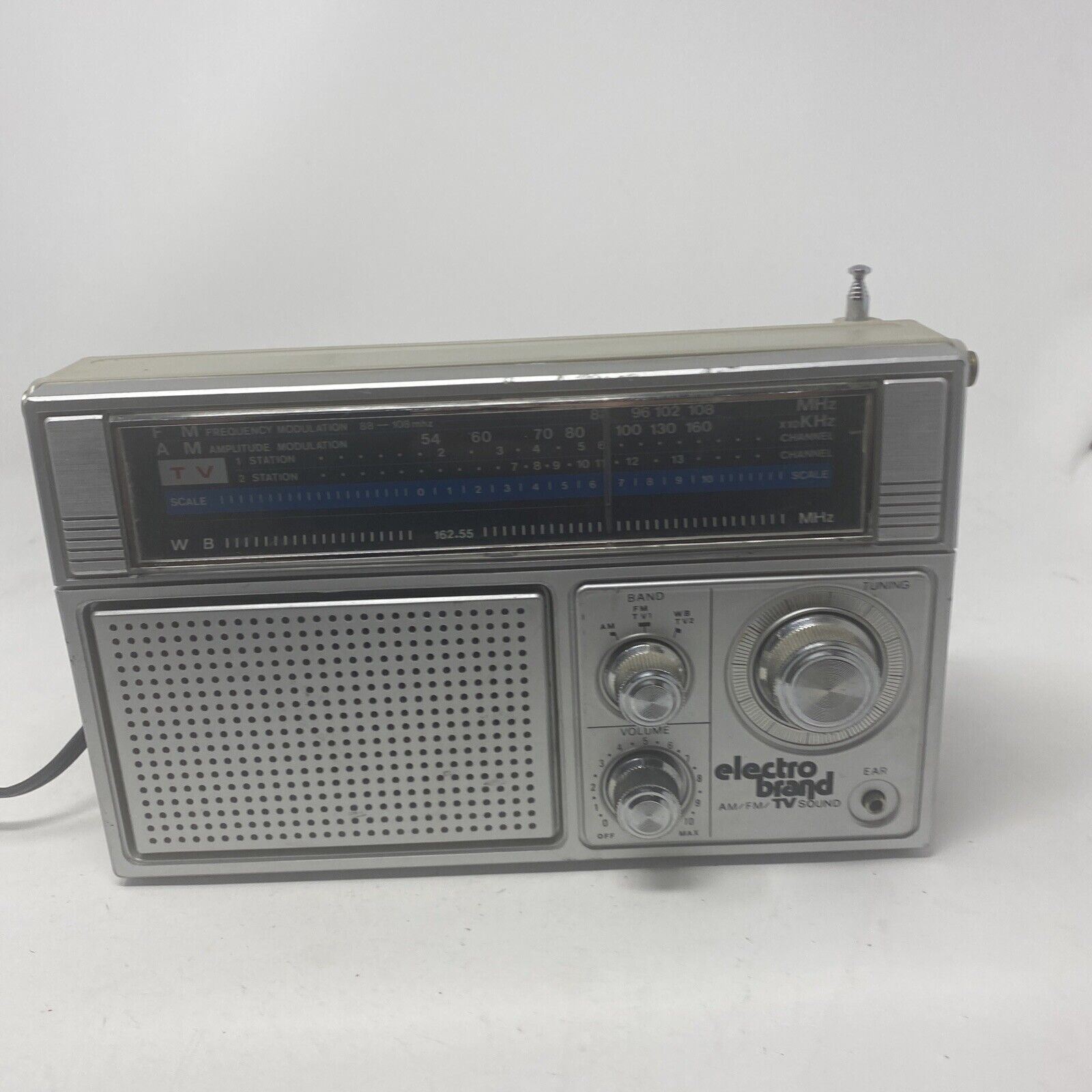 electro brand radio 2145