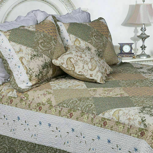 NEW ~ COZY COTTAGE SHABBY PATCHWORK WHITE PINK BROWN BLUE SAGE GREEN QUILT SET