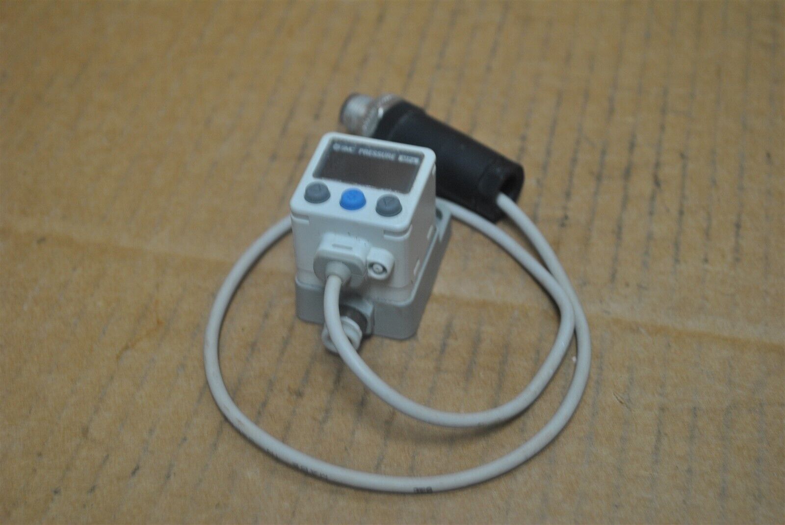 SMC Digital Pressure Switch Part No. ISE40A-C6-Y