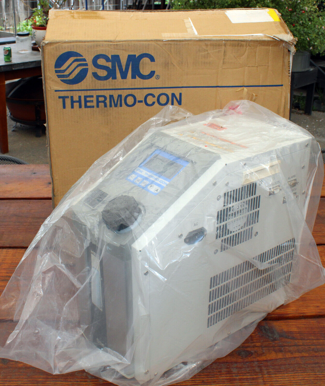 Refurbished SMC HEC Thermo-Con HEC002-A5B Air Cooled Circulating Chiller