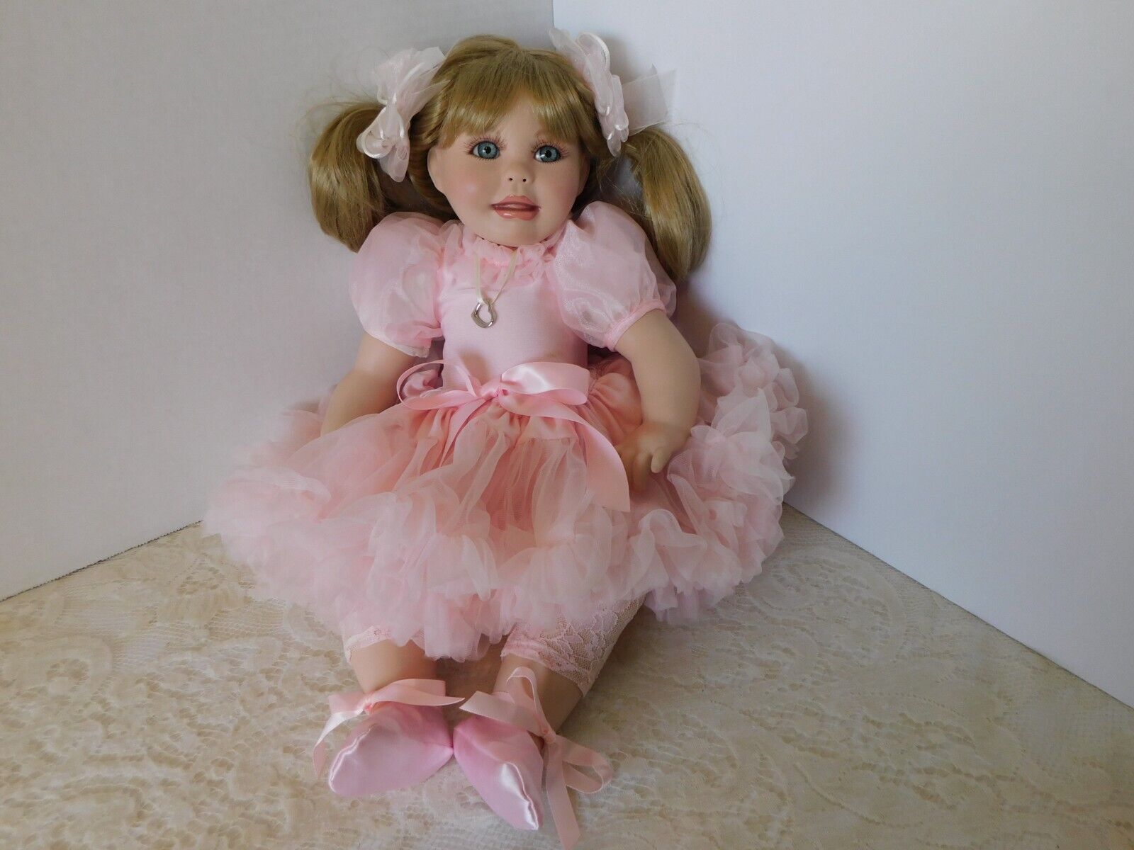 EXQUISITE MARIE OSMOND BALLERINA # 0024 IN PINK TUTU + BALLET SHOES - SIGNED