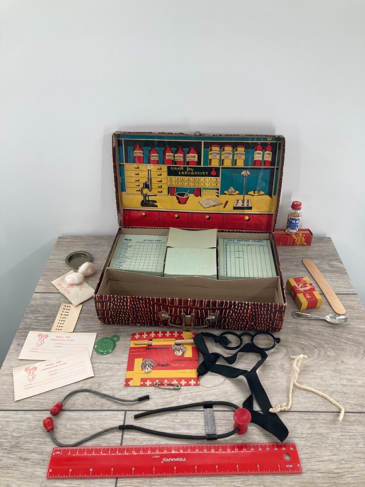 Vintage Small Fry Doctor Kit For Kids Children Imagination Toy Pressman No 2224