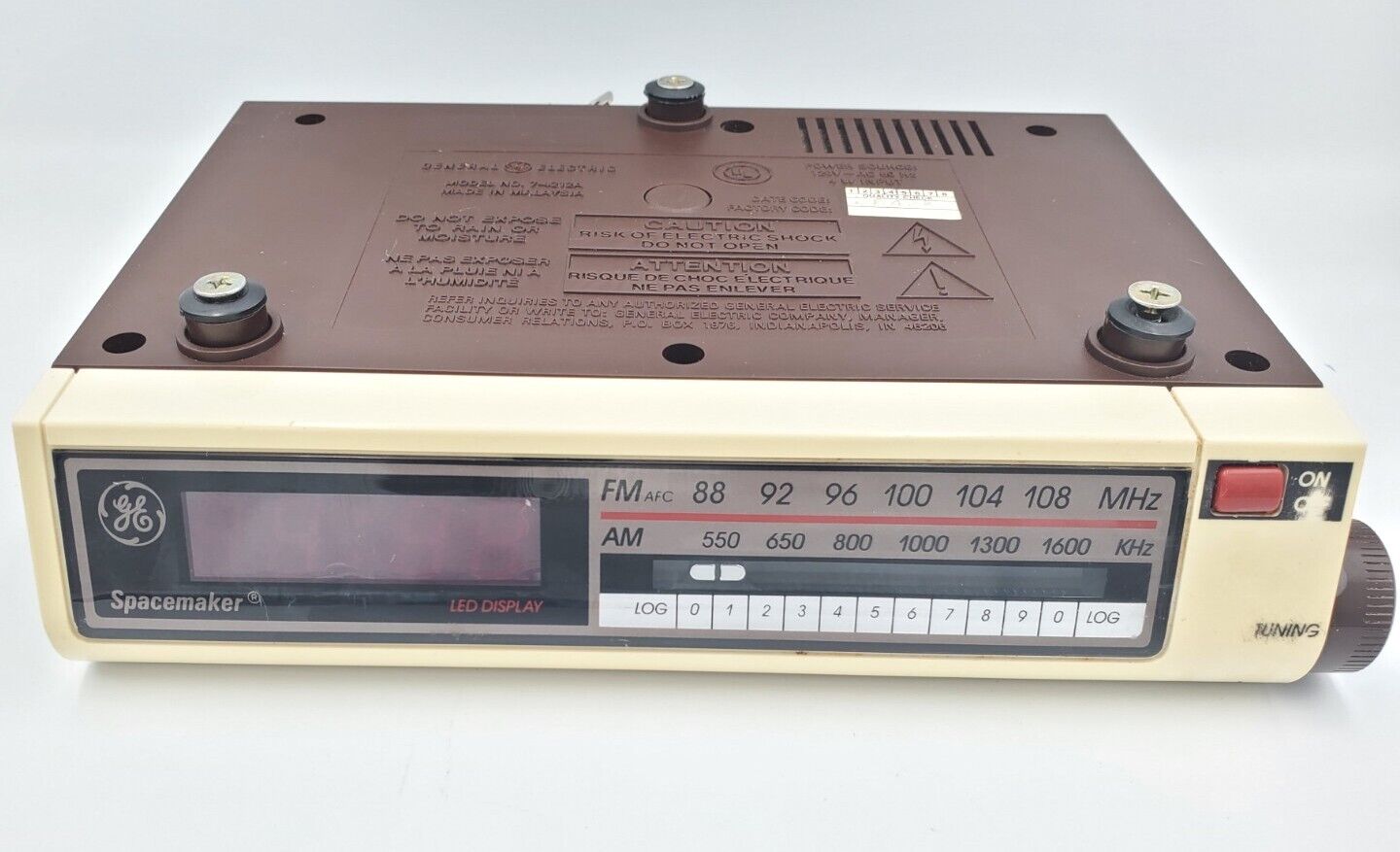 GE Vintage AM/FM Radio AC Model 7-4212A