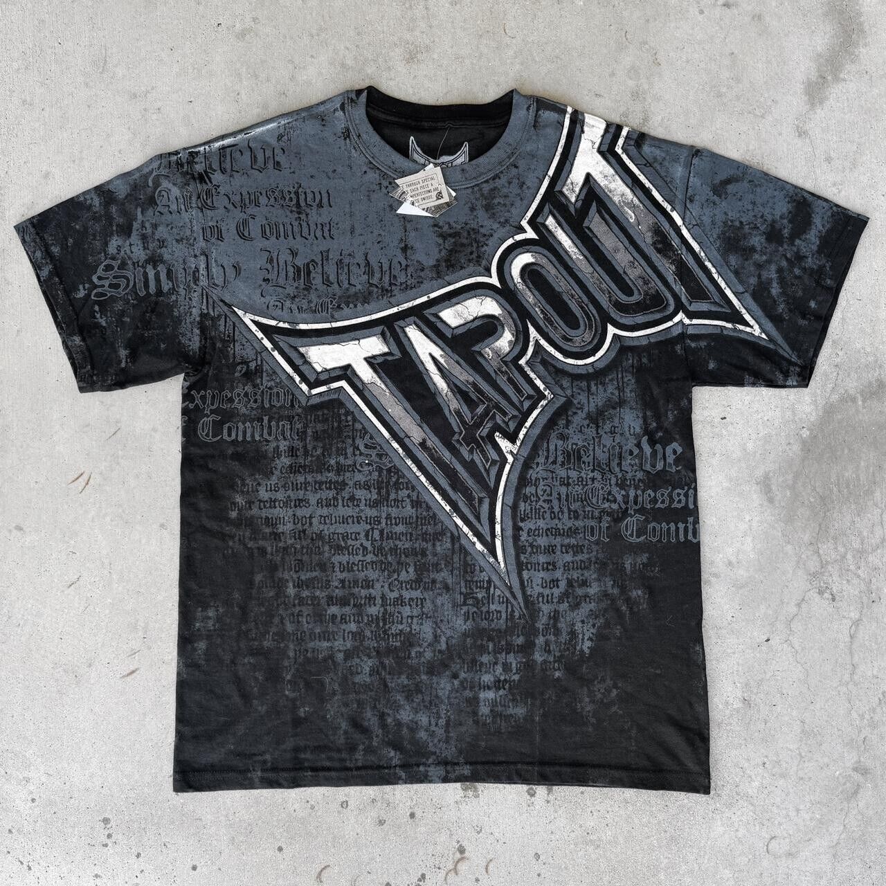Vintage Y2K Rare Tapout Luiz Cane UFC T Shirt L MMA Affliction Goth Grunge Emo