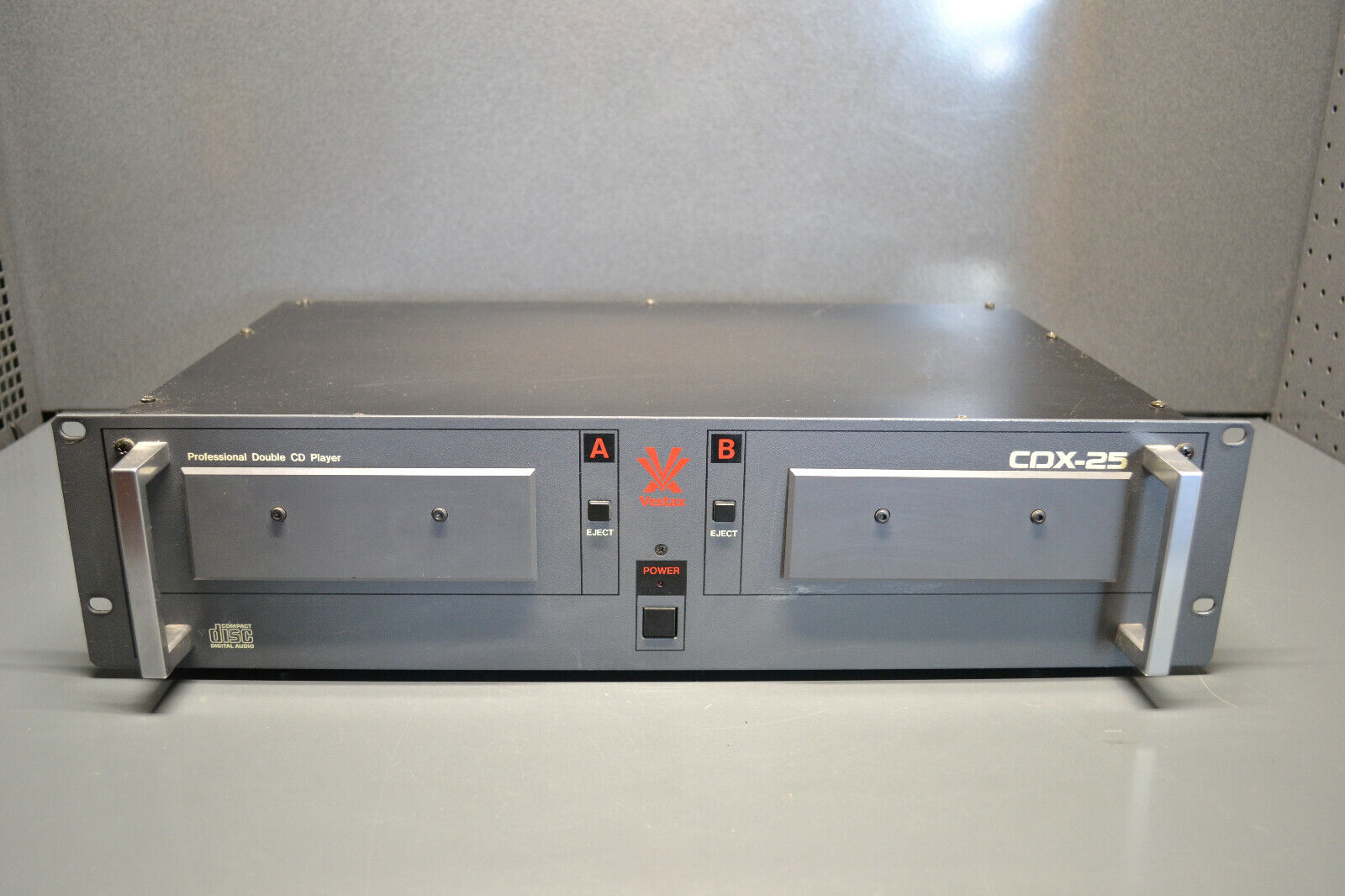 Vestax CDX-25 professional studio rack mount Dual cd player