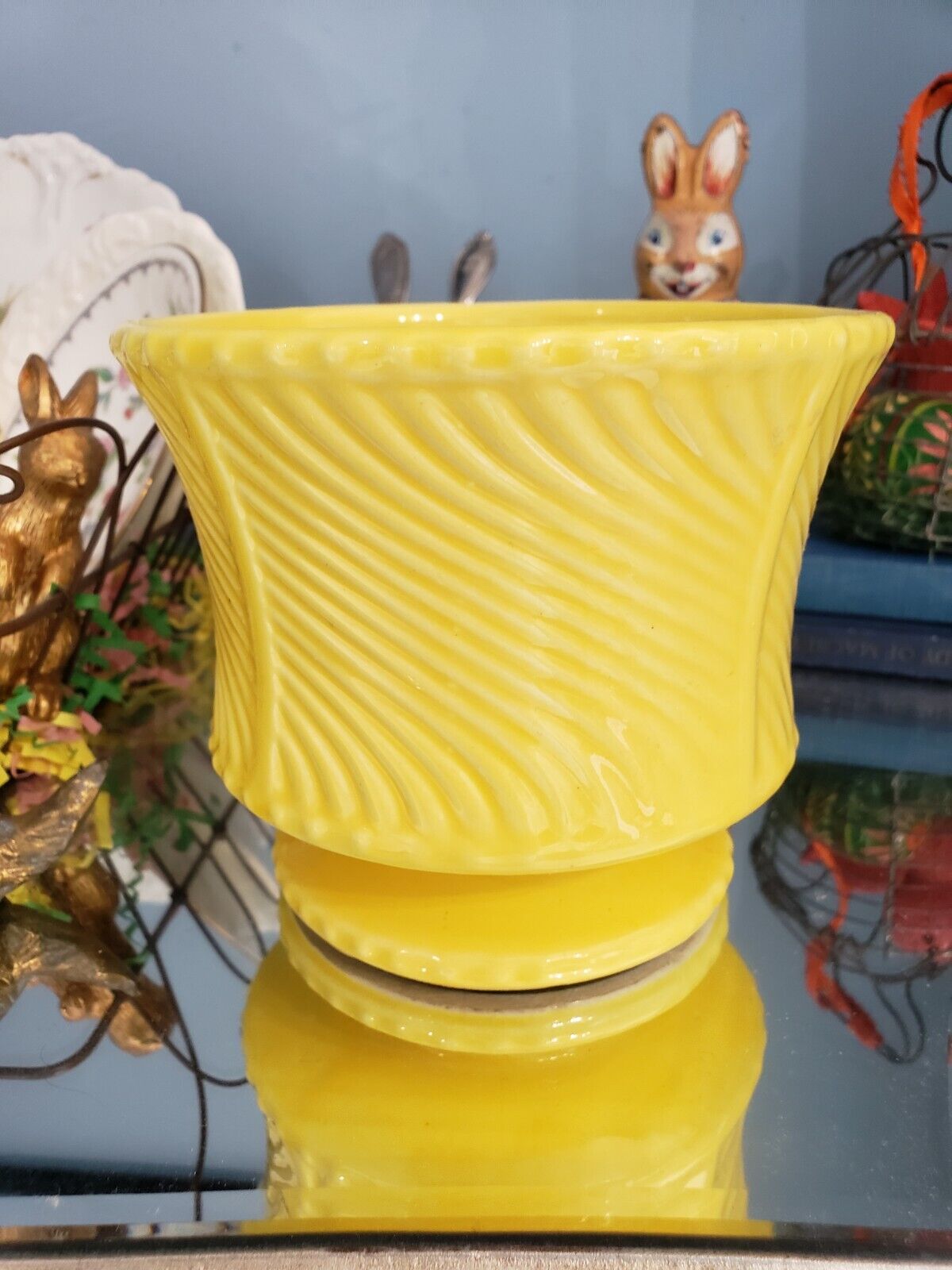 Vintage McCoy Floraline 410 Yellow Pottery Planter USA