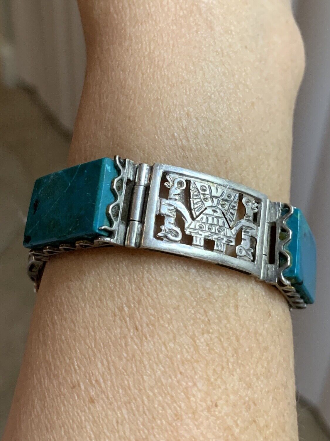 Vintage  Silver Pre-Columbian Inca Narrative Stone Paneled Hinged Bracelet