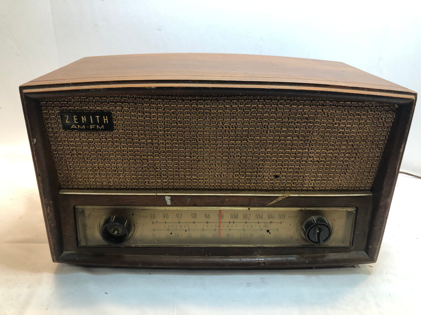Vintage MCM 1960s Zenith AM/FM Tube Radio G730 - Works - Parts or Repair