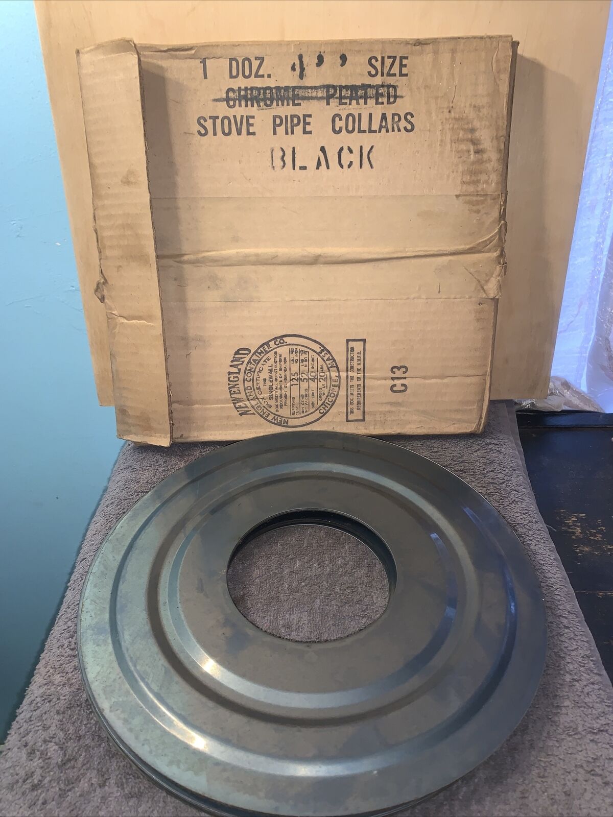 12 Stove Pipe Collars 4 Inch Black New Old Stock￼