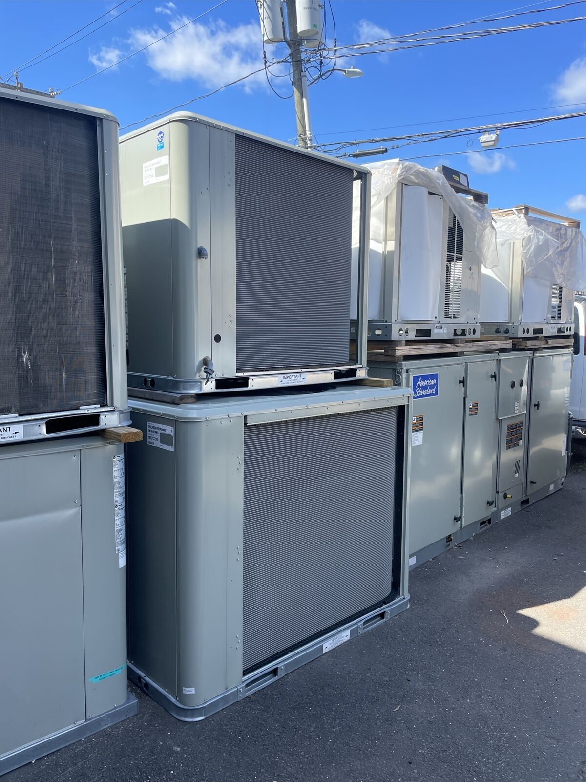 Trane (American Standard)  10 Ton Rooftop Package Gas Unit.