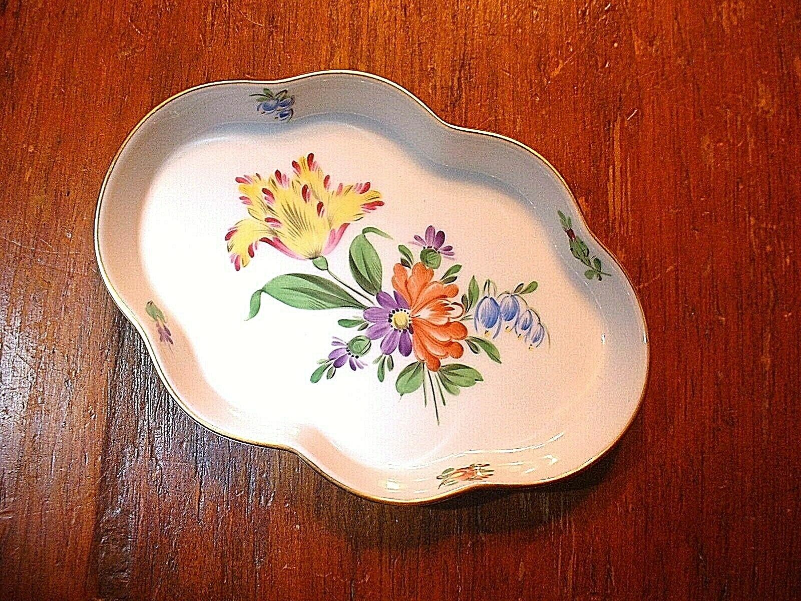 Gorgeous Herend Hand Painted #7705 Floral Decorated Pin Tray