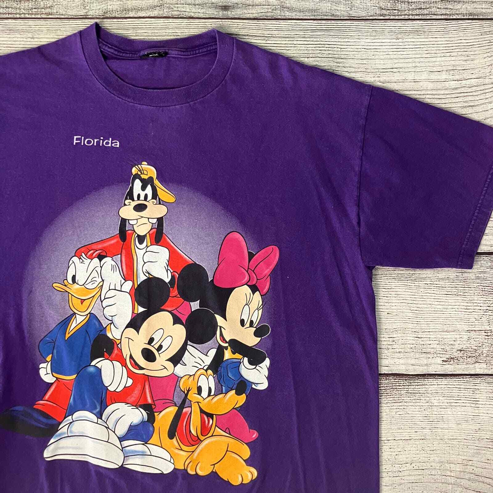 Vintage 1990s Mickey Mouse & Friends Cartoon T-shirt size XL Looney Tunes