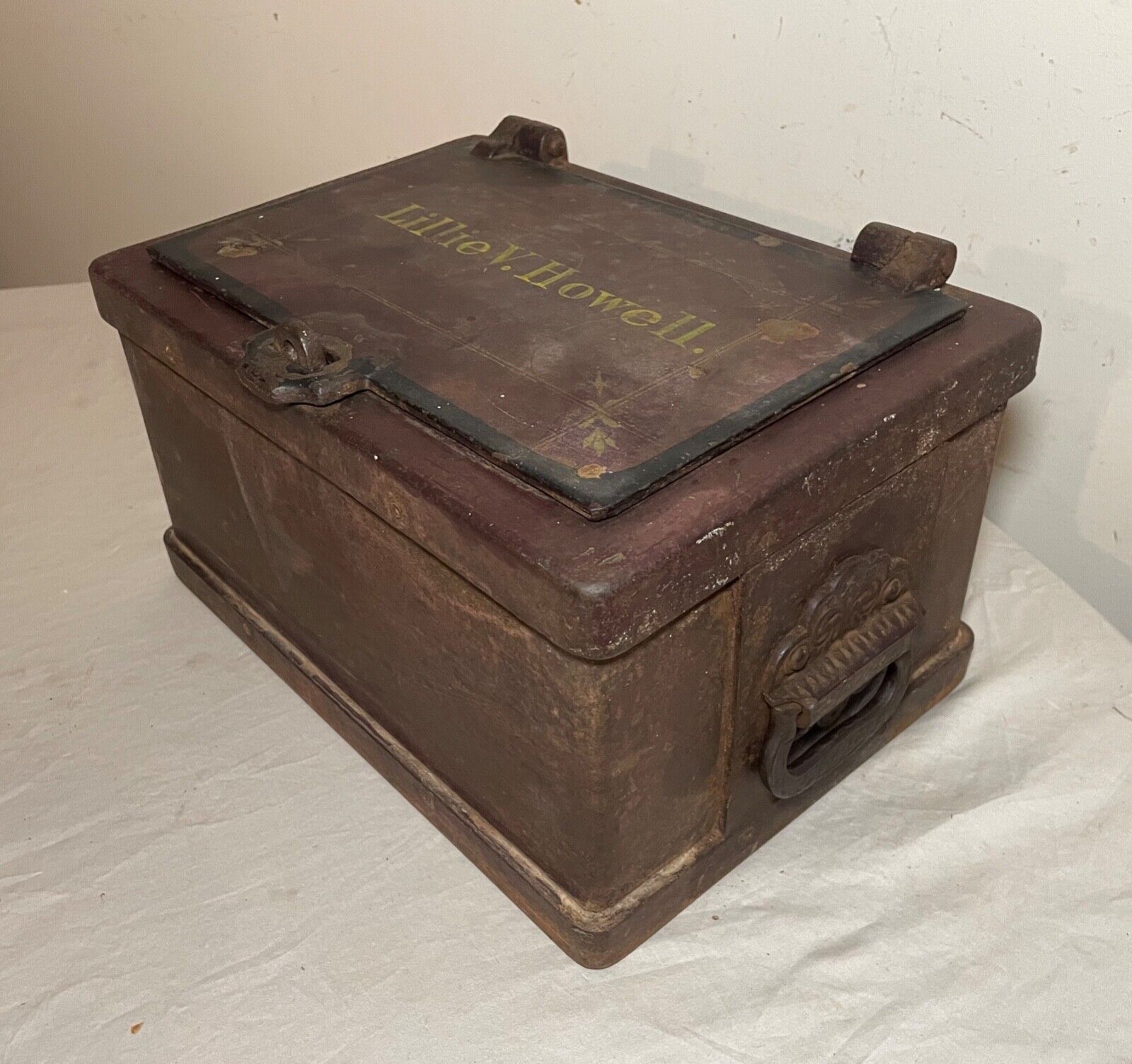 rare antique hand painted heavy 50 lbs. Eastlake cast iron strong box money safe
