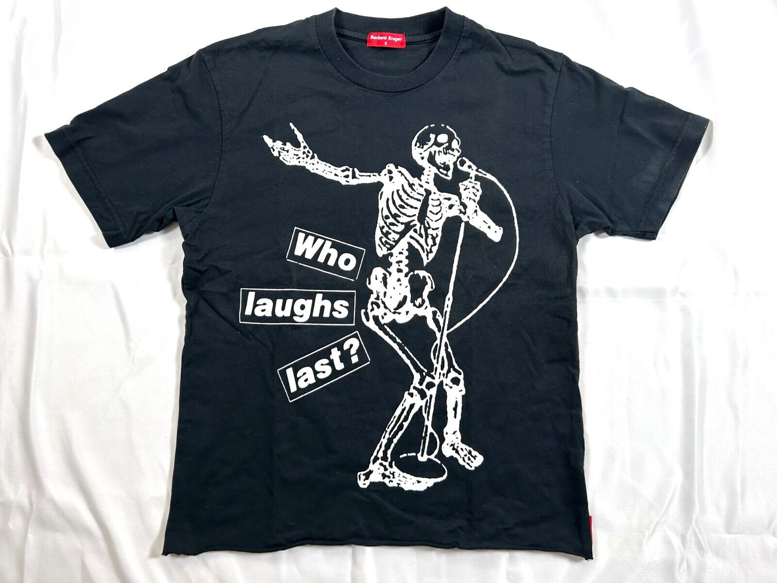 Barbara Kruger Artwork Print T shirt Black S for Men Y2K UNIQLO from Japan