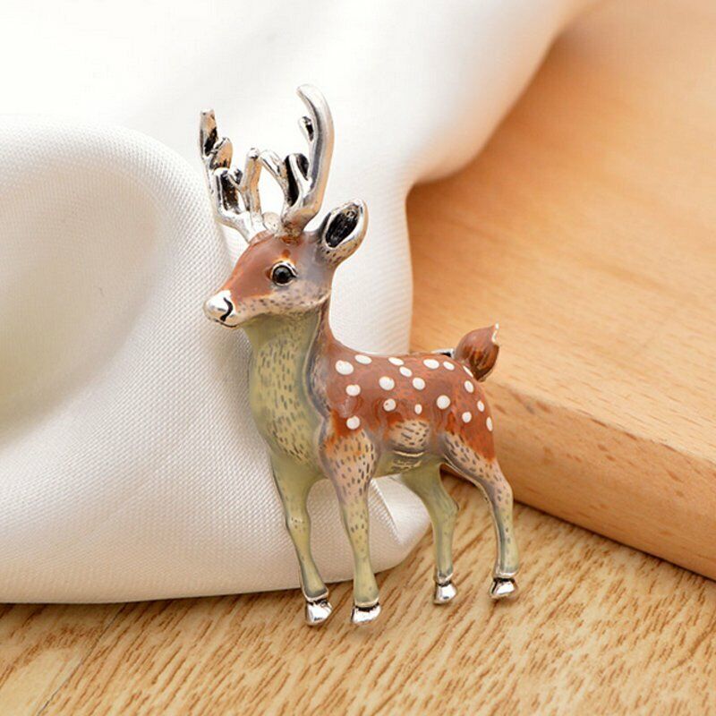 Fashion Lovely Sika Deer Animal Brooch Pin Enamel Wedding Costume Jewelry Gifts
