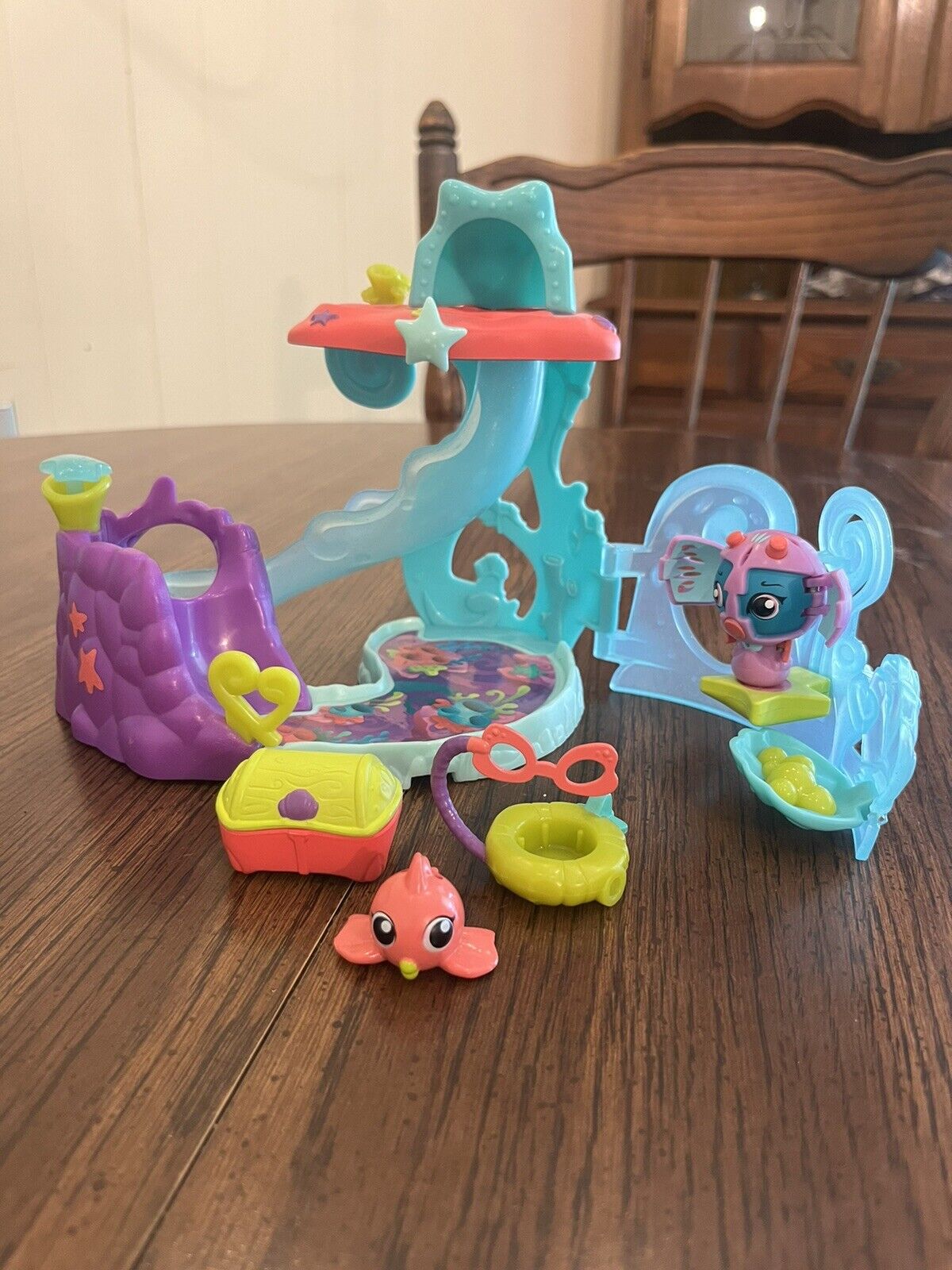 Zoobles Kelps Underwater Adventure Spring to Life toy playset girls Complete