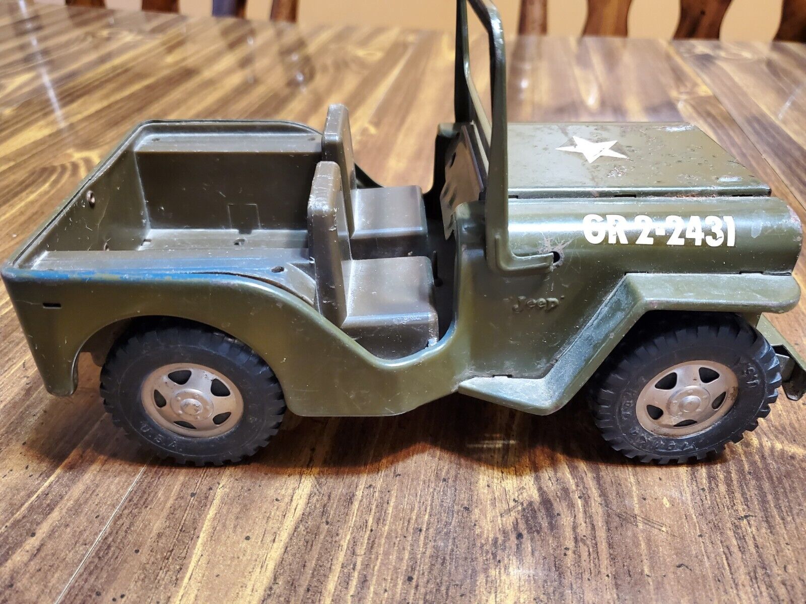 Vintage TONKA JEEP Army Military Commander Metal Car GR 2-2431