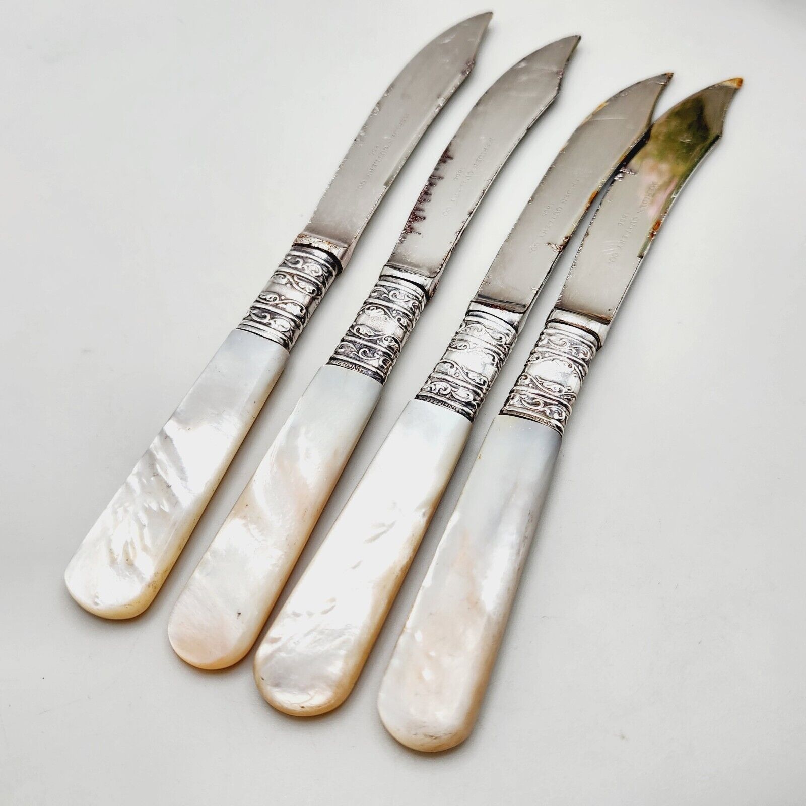 Antique Meriden Cutlery Co. 1855 Sterling Bands MOP Pearl Handle Knives 4 Ct