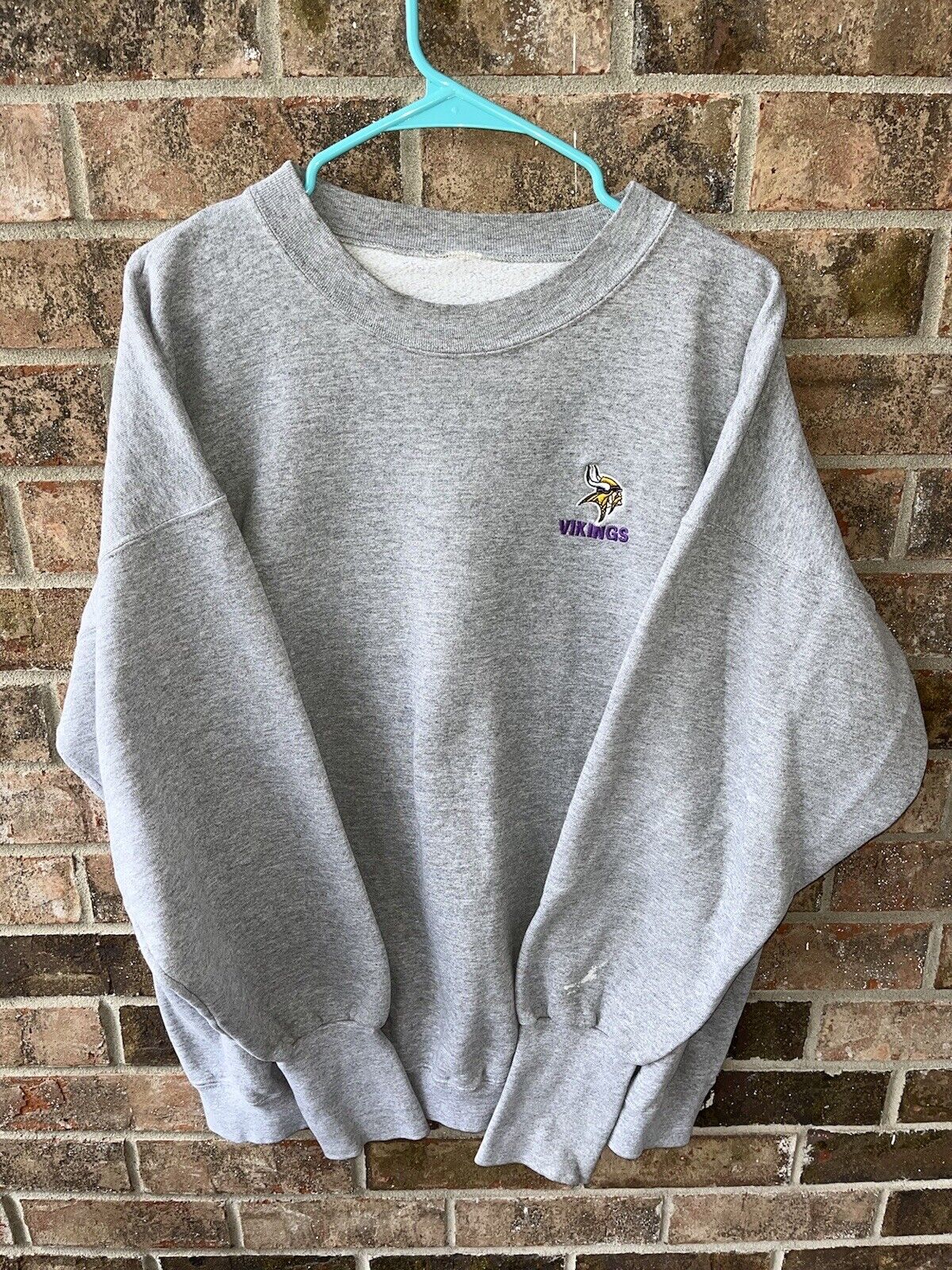 Vintage 90’s Minnesota Vikings Gray Crewneck Sweatshirt Sz XL
