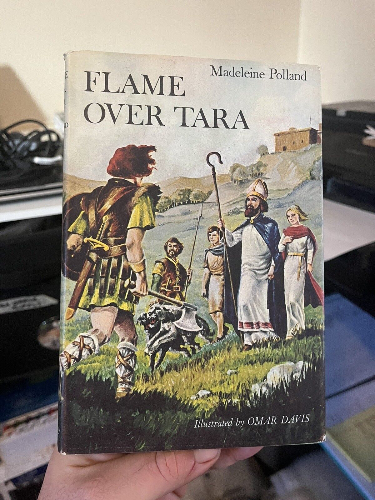 VINTAGE: Flame Over Tara by Madeleine Polland (1964, HCDJ, BCE, VG)
