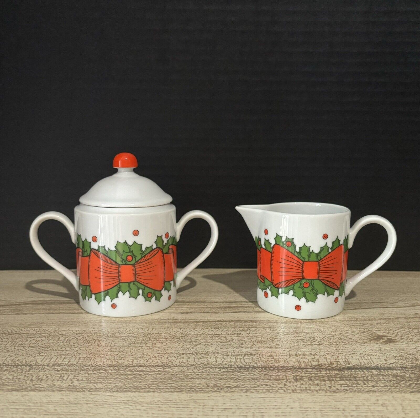 Fitz And Floyd Holly Wreath Creamer And Sugar Pot Vintage
