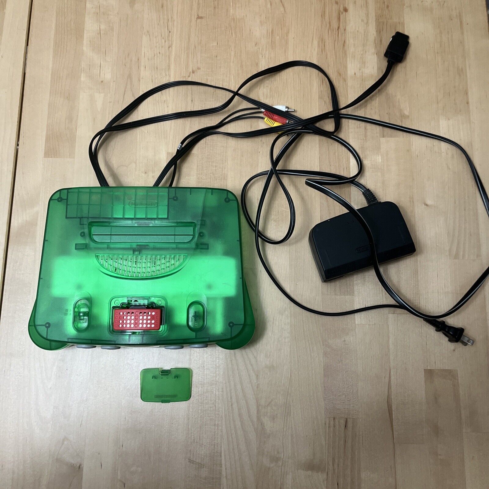 Nintendo 64 Donkey Kong Game Console Bundle - Jungle Green CLEANED TESTED WORKIG
