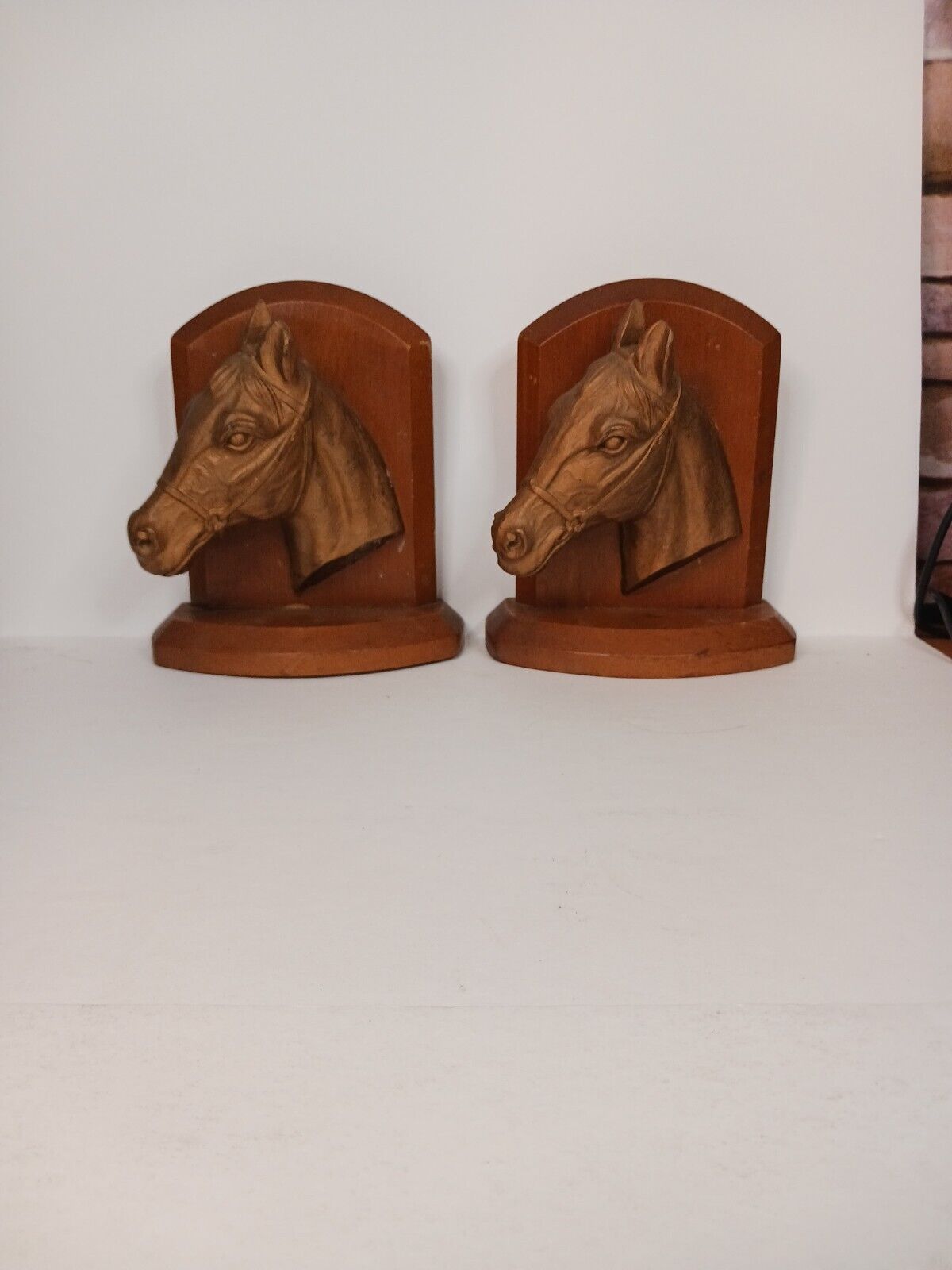Vintage Syroco Wood Horse Bookends Made In USA Syracuse New York 