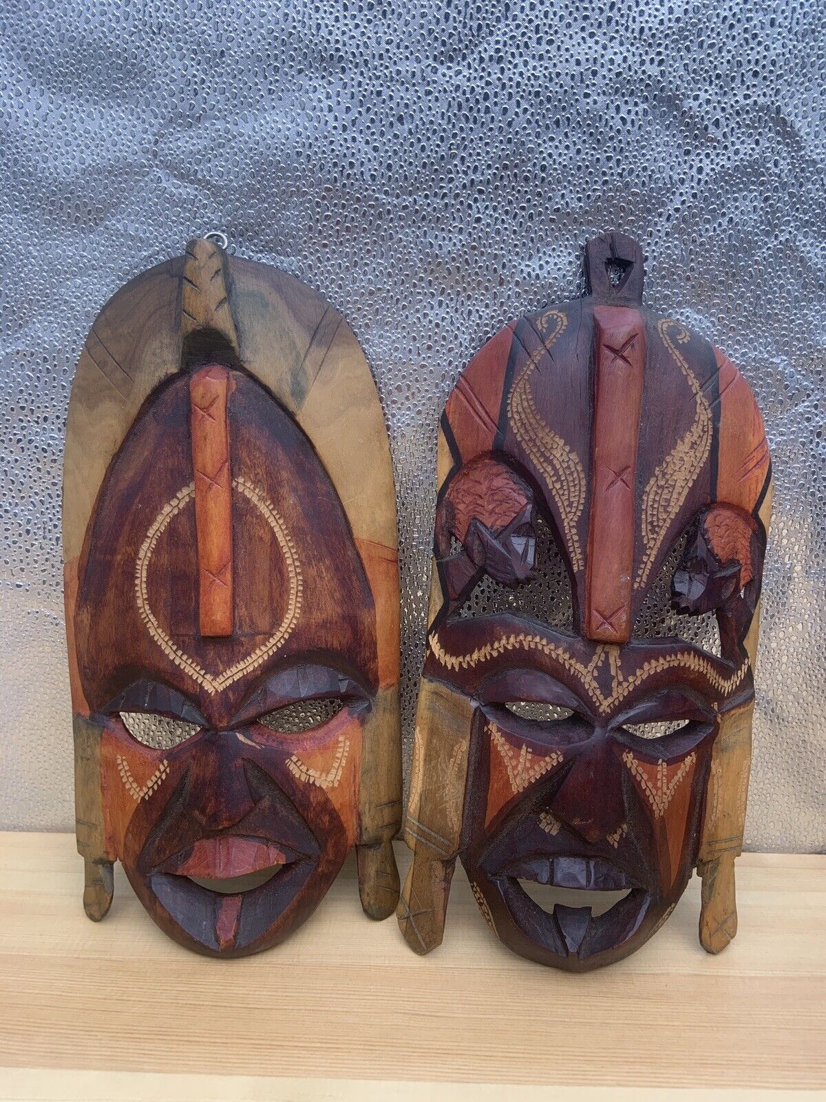 2 Vintage African Masks Muhuhu Wood Made In Kenya. Handcrafted Beautiful Color