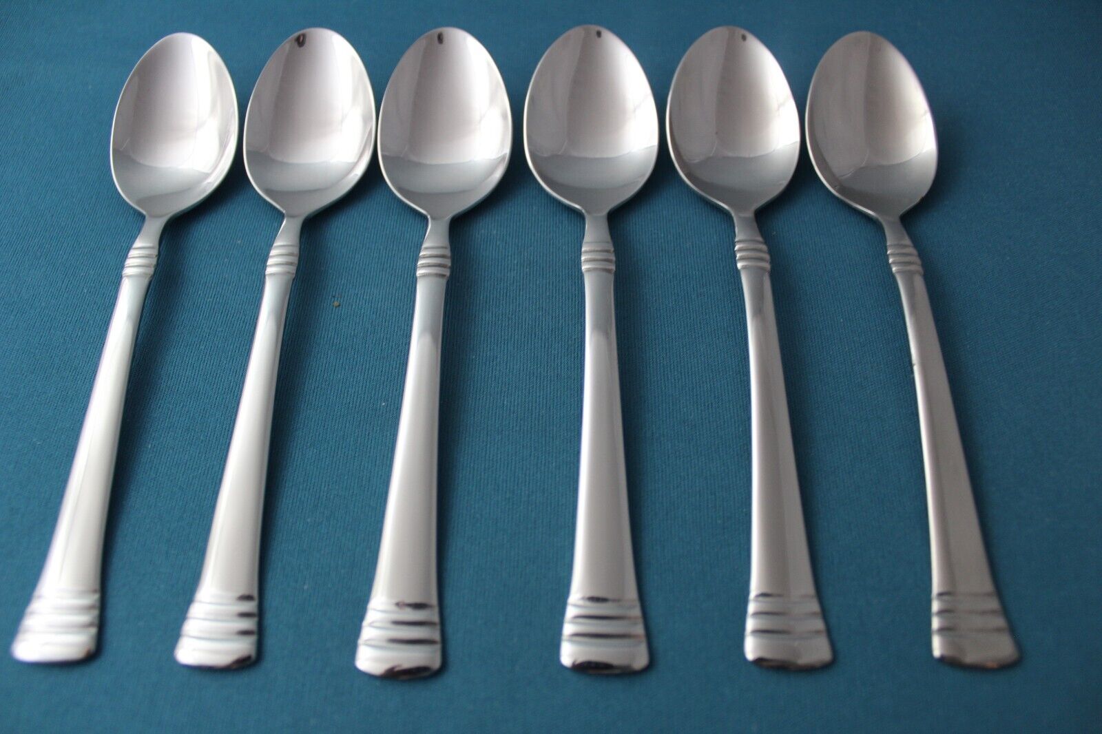 6 Teaspoons Cambridge CODIE GLOSSY Stainless China NEW 6 1/8\