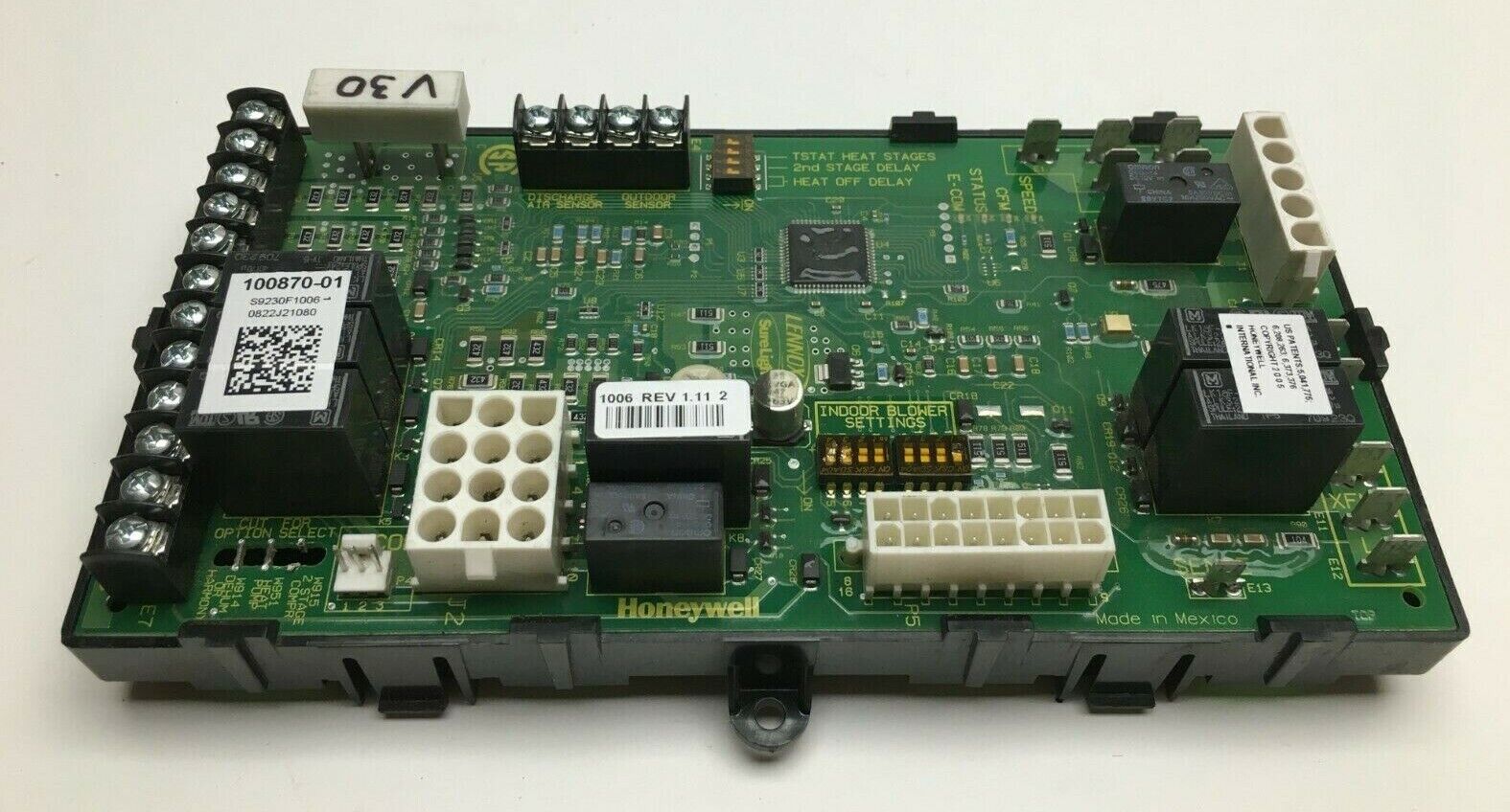 LENNOX 100870-01 SureLight Control Circuit Board Honeywell S9230F1006 used #V30