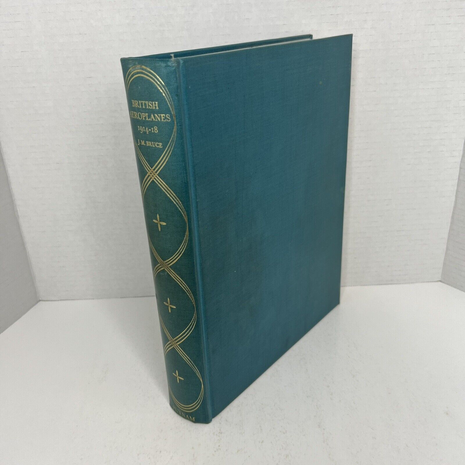 *SIGNED BY AUTHOR* BRITISH AEROPLANES 1914-1918 by J.M. Bruce 1957 WWI Aviation