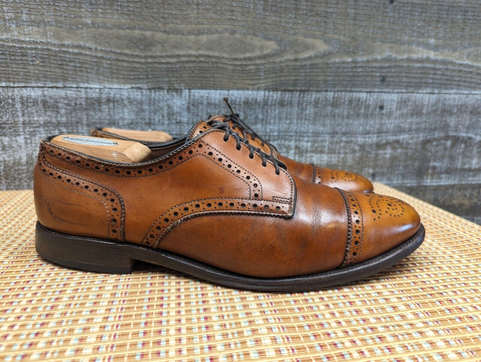 Allen Edmonds Sanford Walnut Whiskey Brown Derby Cap Toe Mens Shoes 9.5 E (Wide)