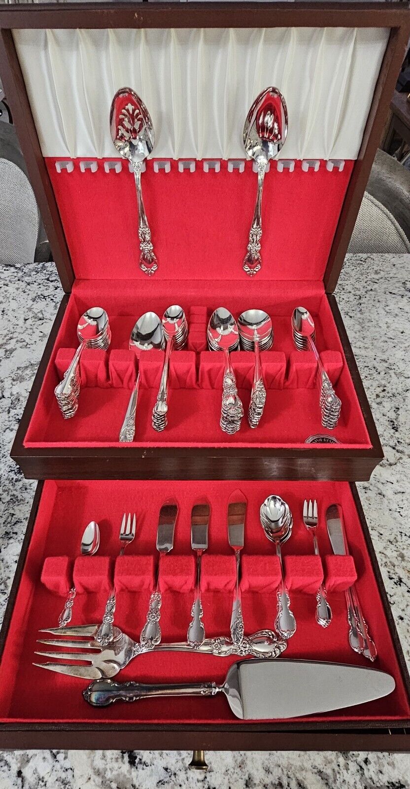 1847 Rogers/Community/Reflection Mixed Silverware 65 Piece With Storage Chest