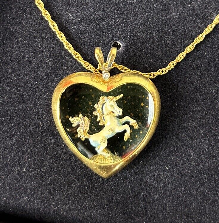 1987 Franklin Mint Unicorn Pendant Necklace