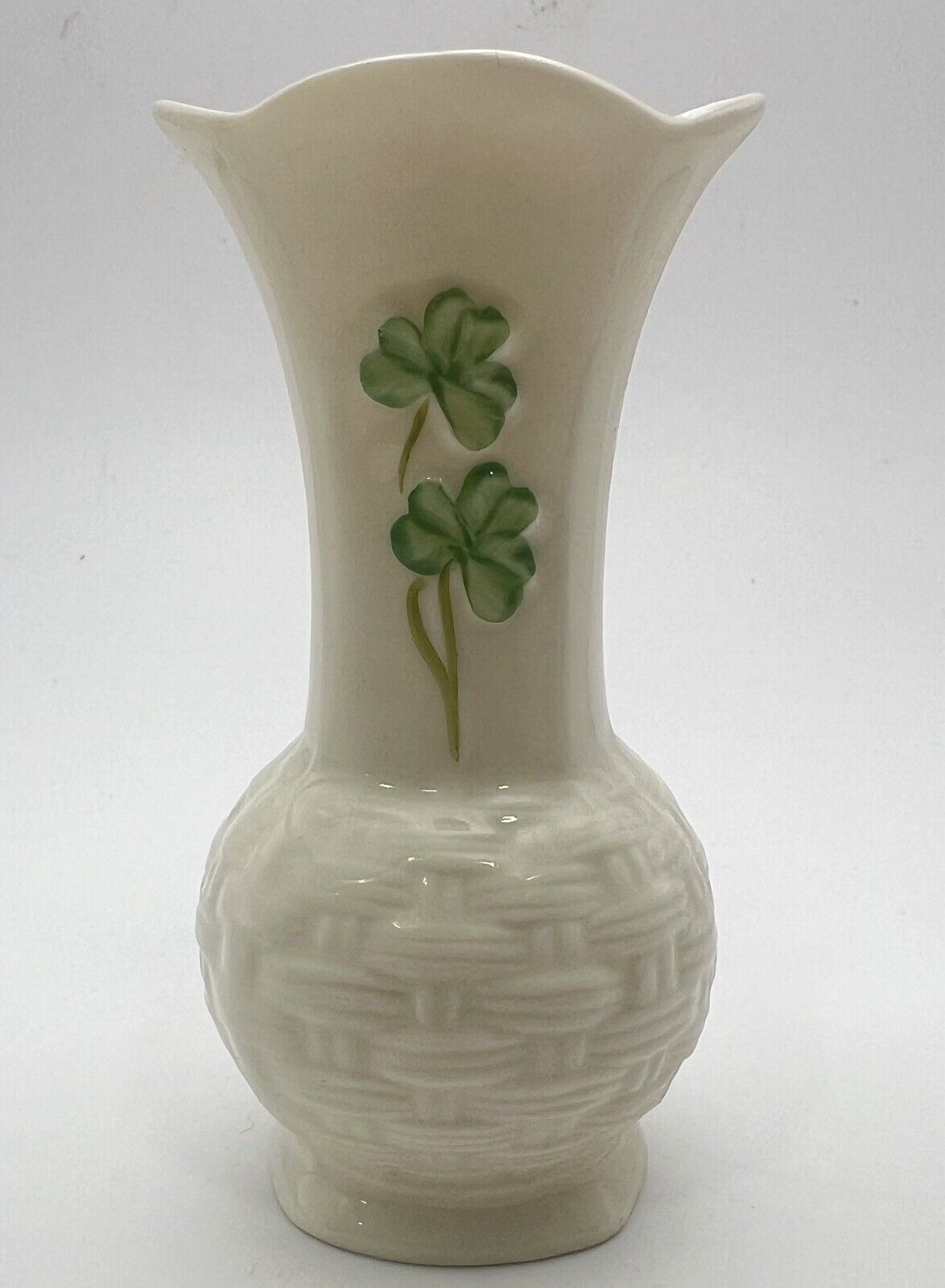 Vintage Belleek Ireland Shamrock Vase