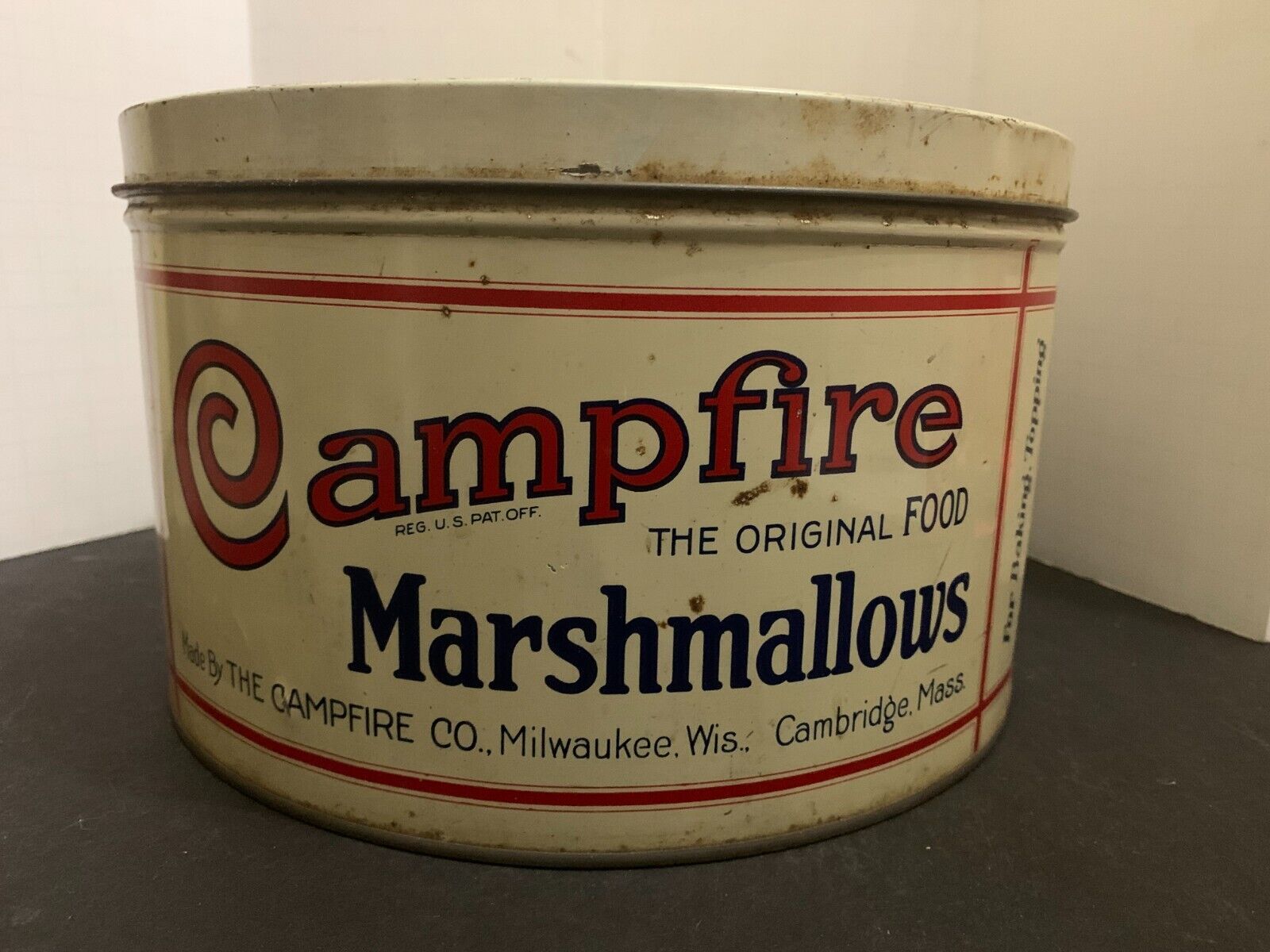 Old Vintage Campfire Marshmallows 5 Pound Tin Milwaukee WI Cambridge MA