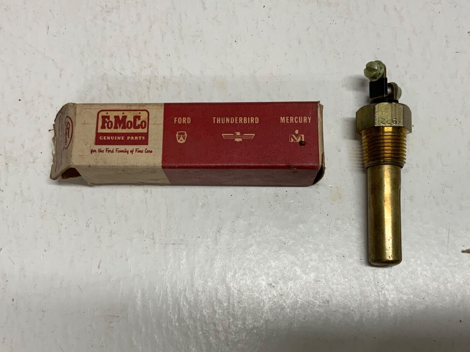FoMoCo  1949 - 1953 NOS ENGINE TEMPERATURE SWITCH  FORD # 1A-10990-A