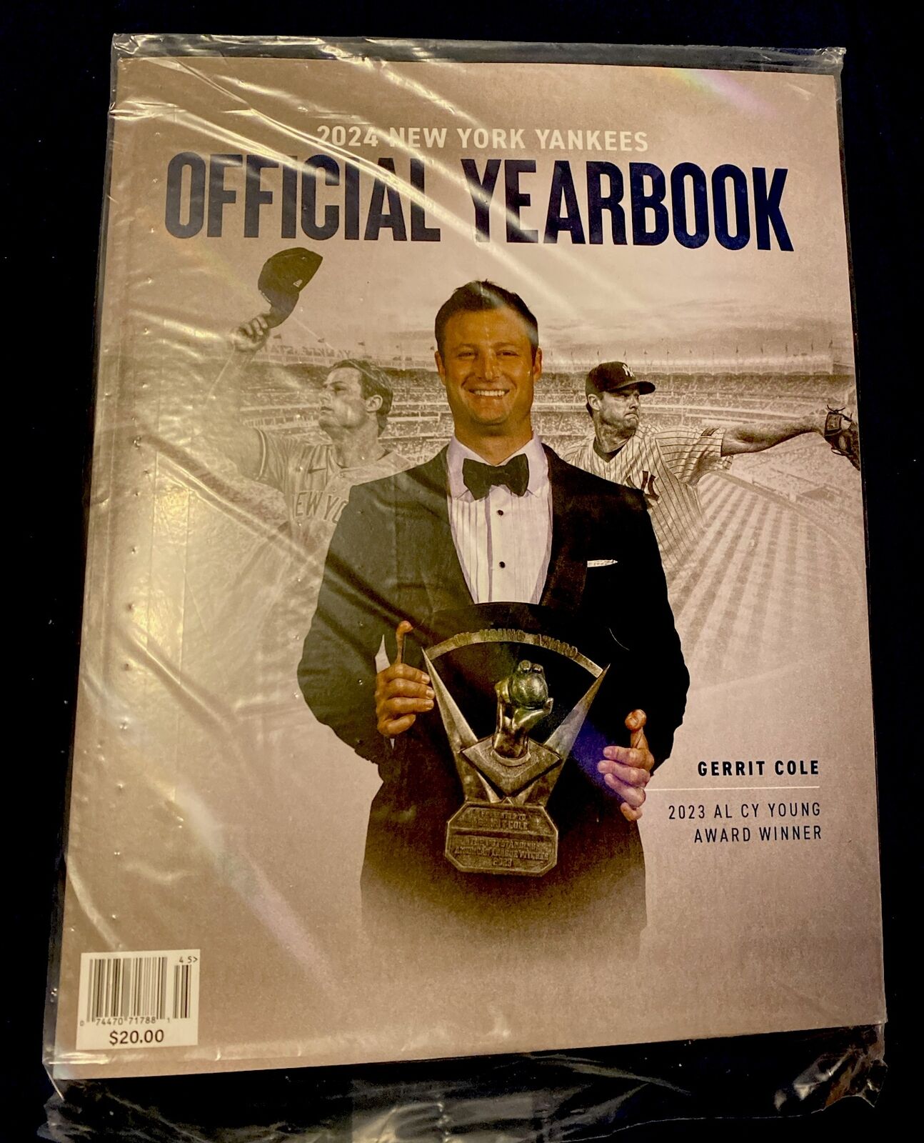 2024 NEW YORK YANKEES OFFICIAL YEARBOOK Cole Judge Soto Volpe SEALED