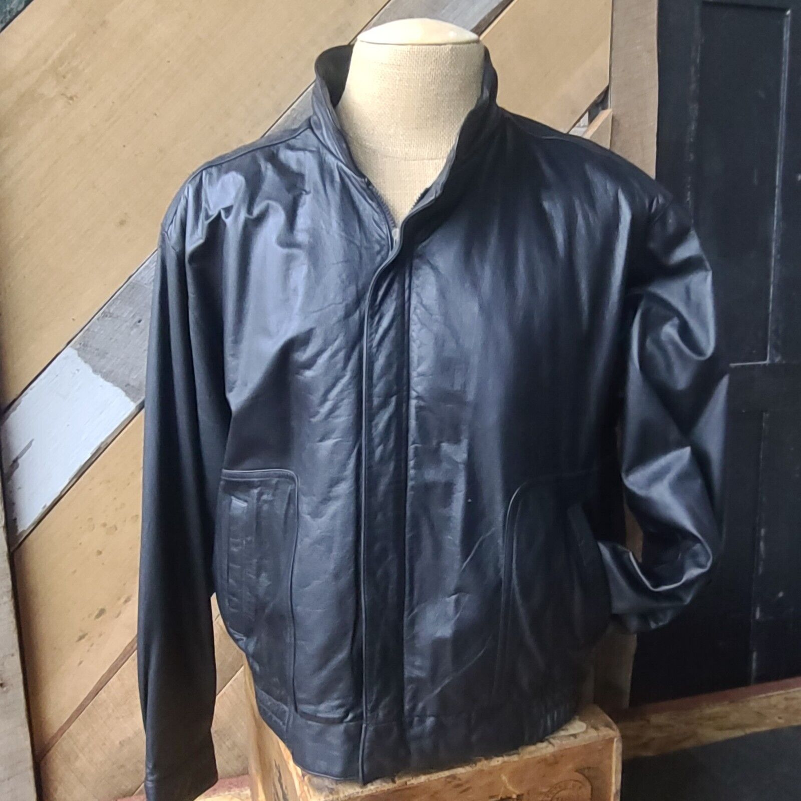 Vintage Reed- Black Leather Jacket- Bomber Style W/ Thinsulate Liner- Men\'s XL