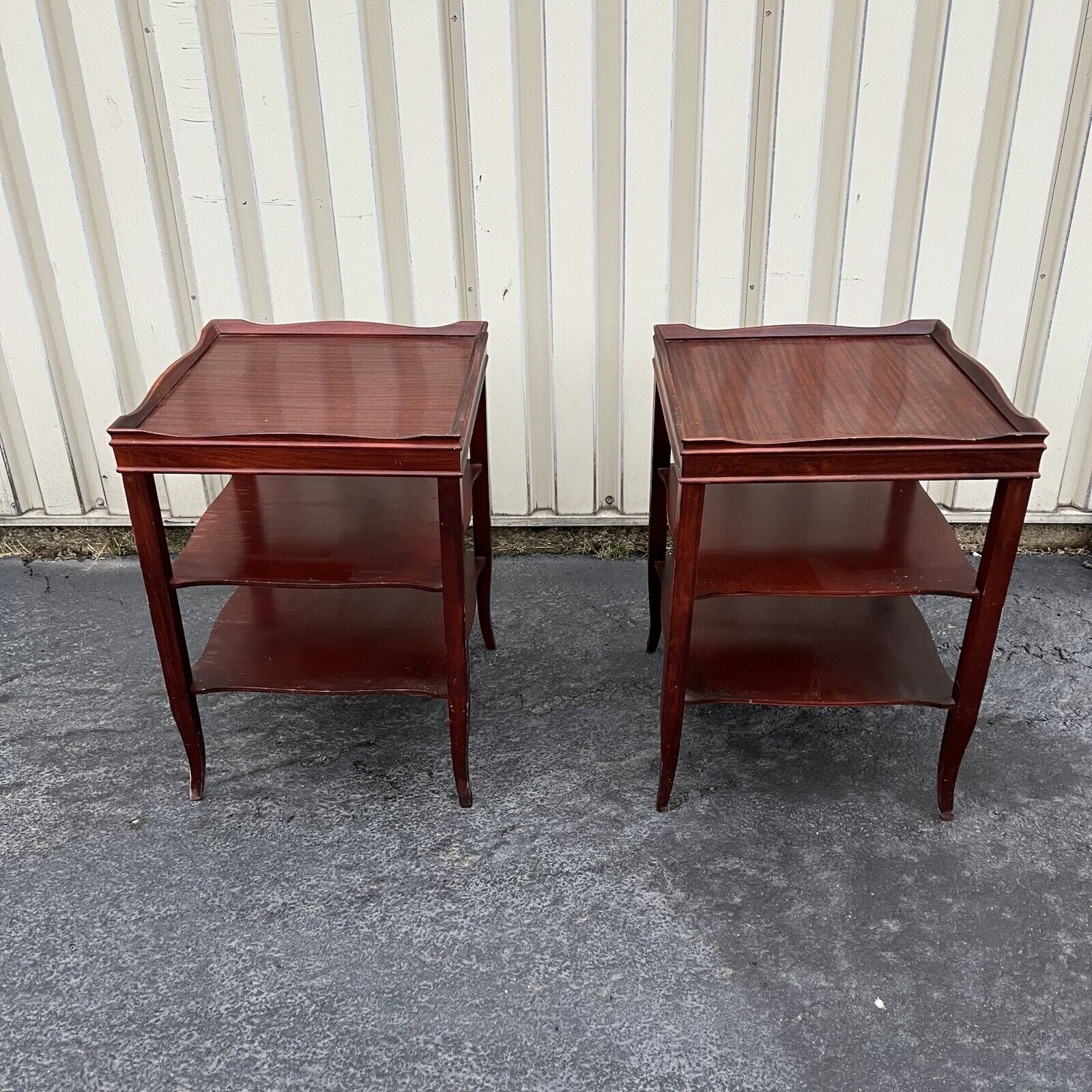 Beautiful Solid Walnut THREE TIER SIDE/ END/ LAMP TABLE Pair of 2 (Local Pickup)